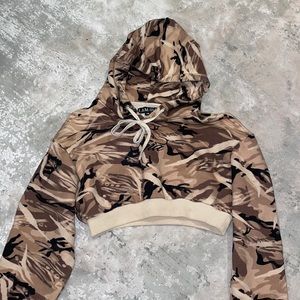 I am gia muave sweater